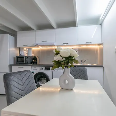 Superbe Maison De Avec Jardin * Montrouge