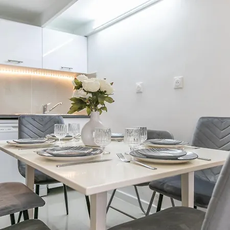 Superbe Maison De Avec Jardin Apartment Montrouge