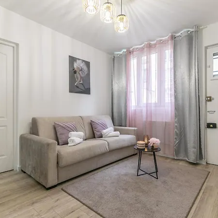 Superbe Maison De Avec Jardin Montrouge
