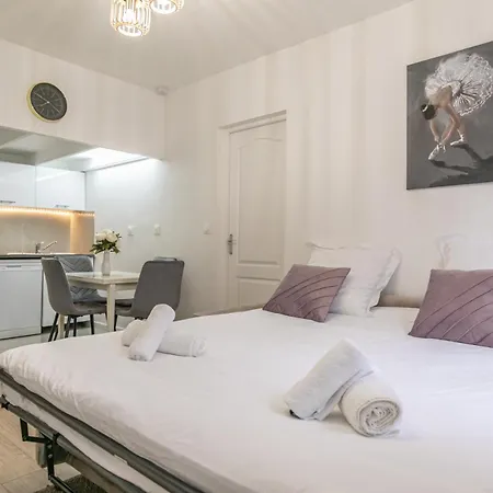 Apartment Superbe Maison De Avec Jardin Montrouge